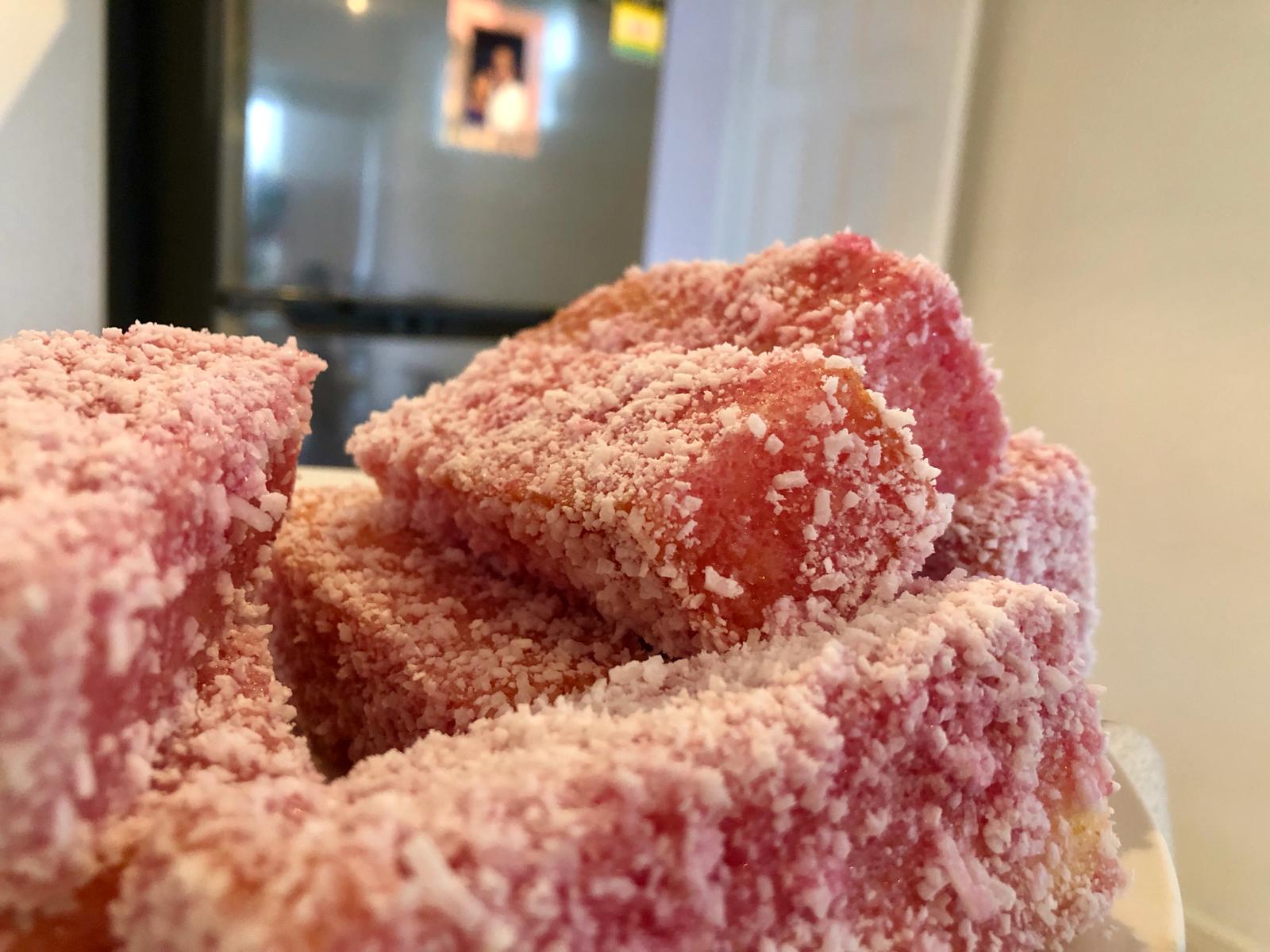 Jelly Lamingtons